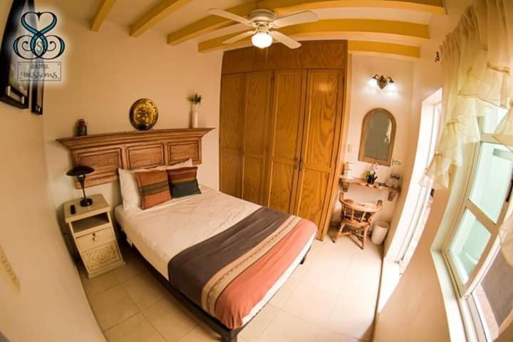 Tres Sofias Hotel 3*